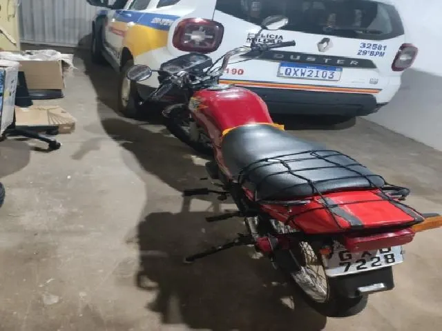 Lote 2 · HONDA/CG 125 TITAN 2000 — conservado