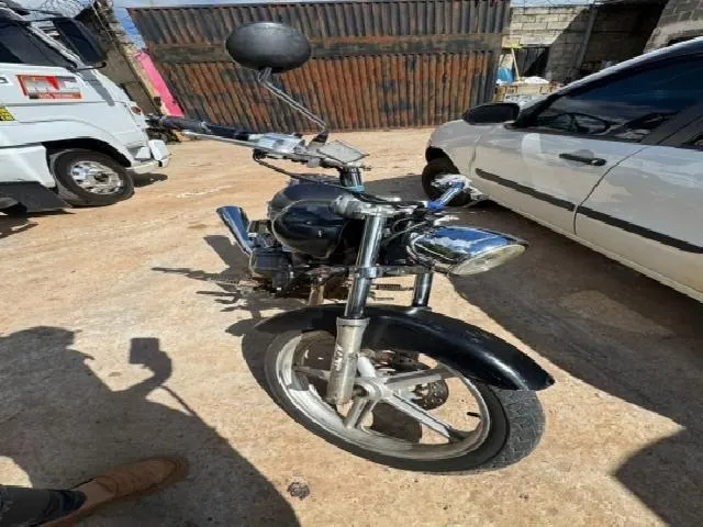 Lote 2 · DAFRA/KANSAS 150 2009 — conservado