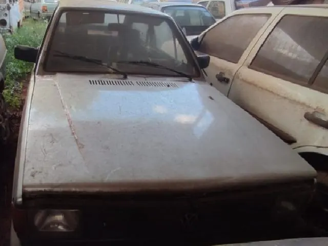 Lote 43 · VW/GOL CL 1988 — conservado