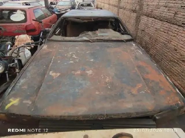 Lote 53 · VW/SANTANA CS 1985 — sucata