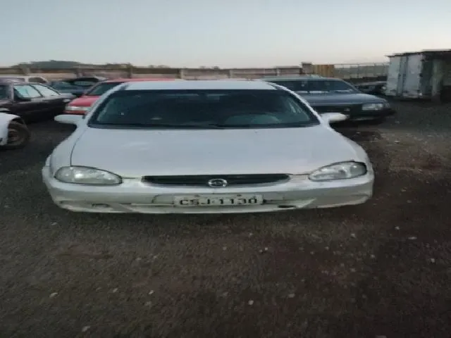 Lote 21 · GM/Corsa Milenium 2000 — Sucata