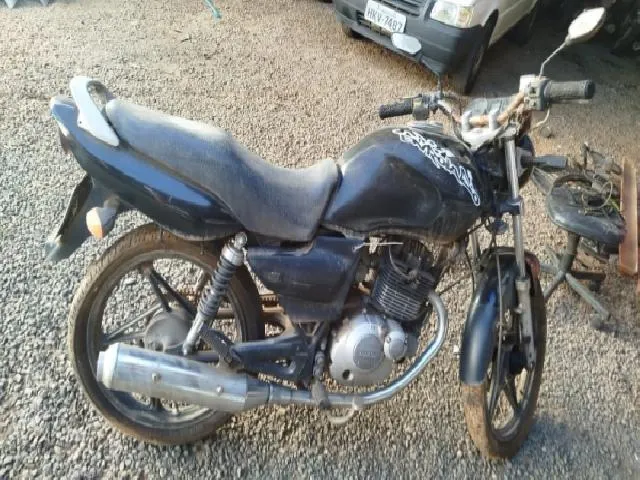 Lote 12 · JTA/SUZUKI EN125 YES 2008 — conservado